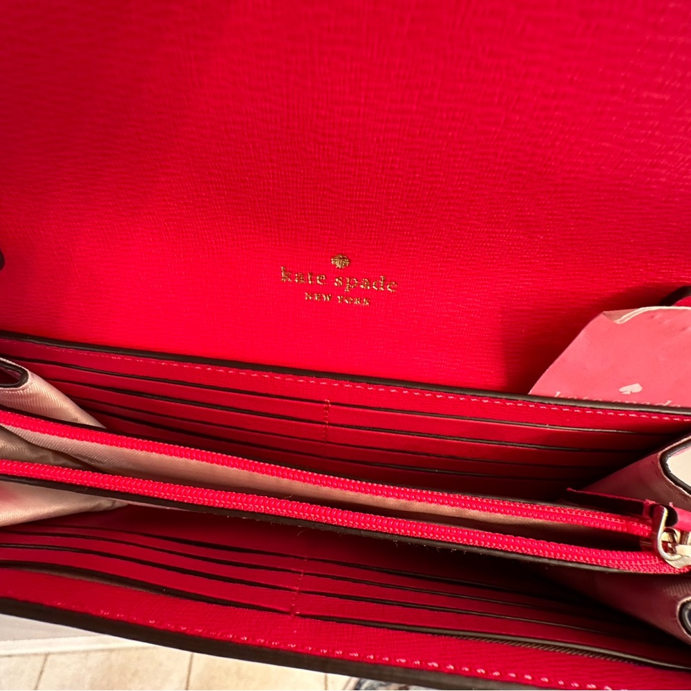 Kate Spade• RARE• Make an Offer! - Picture 9 of 9